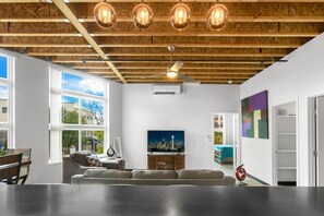 House | 1 bedroom