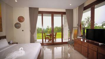 Quarto casal luxo | Roupas de cama premium, edredons de pluma, camas com colchões pillow-top