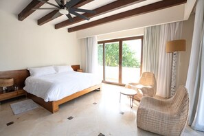 6 chambres, fer et planche à repasser, lit parapluie, Wi-Fi