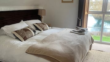 3 Schlafzimmer, Bügeleisen/Bügelbrett, Reisekinderbett, kostenloses WLAN