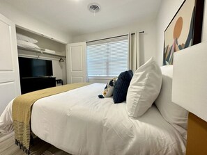 3 sovrum, skrivbord, strykjärn/strykbräda och gratis wi-fi