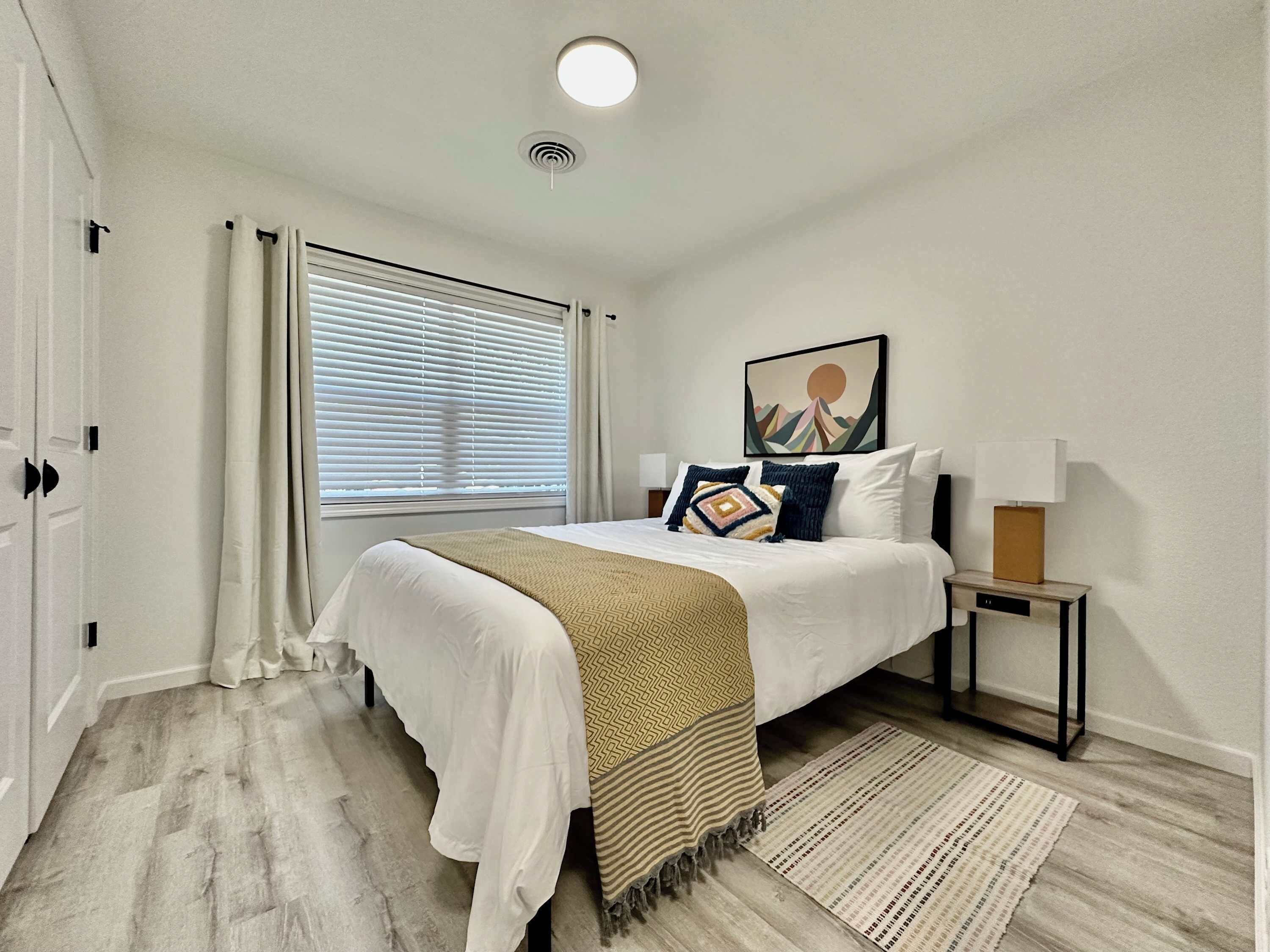 3 dormitorios, tabla de planchar con plancha, wifi gratis y ropa de cama