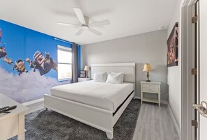 9 bedrooms, desk, iron/ironing board, travel cot