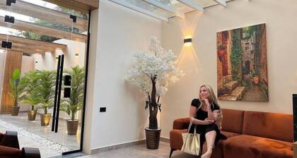 Elite Boutique Hotel