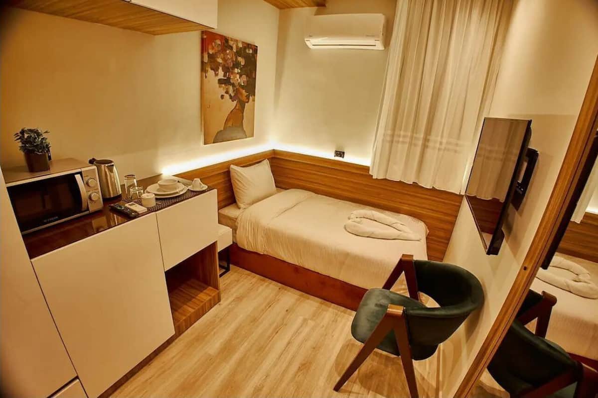 Standard Single Room | 1 bedroom, desk, iron/ironing board, free WiFi