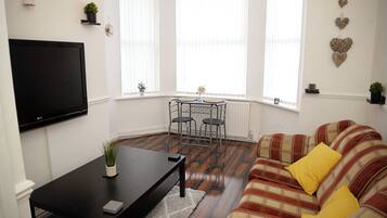 Apartment | Living area