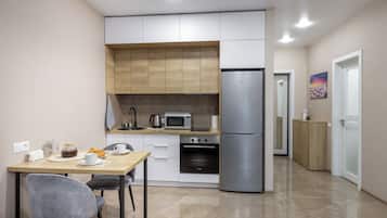 Classic Apartment, Park View | Private kitchen