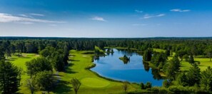 Golf - Charming 2-bedroom cabin located at enchanting Garland Golf Resort, Lewiston, MI (Lewiston)