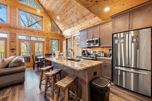 Cabin, Multiple Beds, Hot Tub, Mountain View (At Park’s Edge) | Private kitchen | Fridge, microwave, oven, stovetop