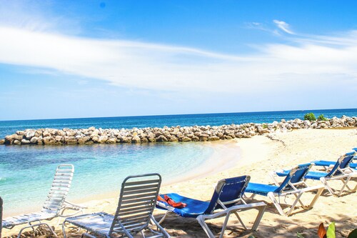 Lazy Dayz at Point Village Resort