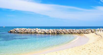 Lazy Dayz at Point Village Resort