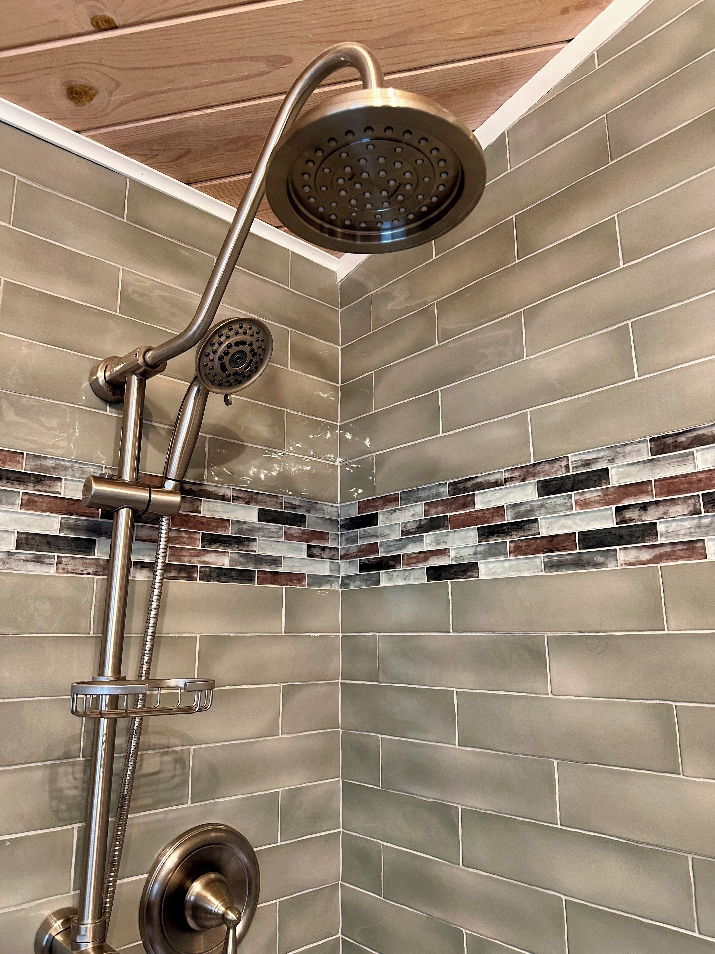 Shower, hair dryer, towels, toilet paper