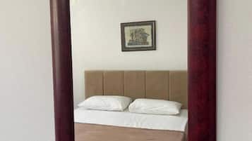Apartment, 1 Bedroom, Balcony | 1 bedroom, soundproofing, bed sheets