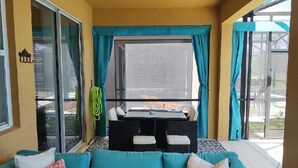 Unclassified image, 2 of 44, button - 7547oml-solterra Resort (Davenport)