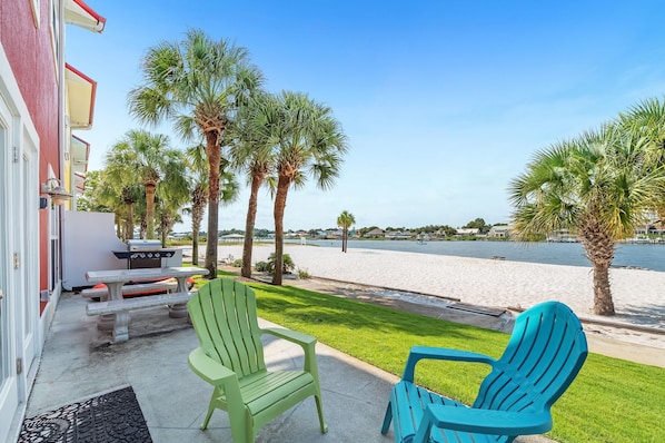 House, Multiple Beds (Red Retreat) | Terrace/patio - Red Retreat (Pensacola)