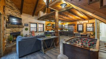 Smart-TV, Kamin, Videospiele, DVD-Player