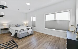 2 habitaciones, tabla de planchar con plancha y wifi gratis