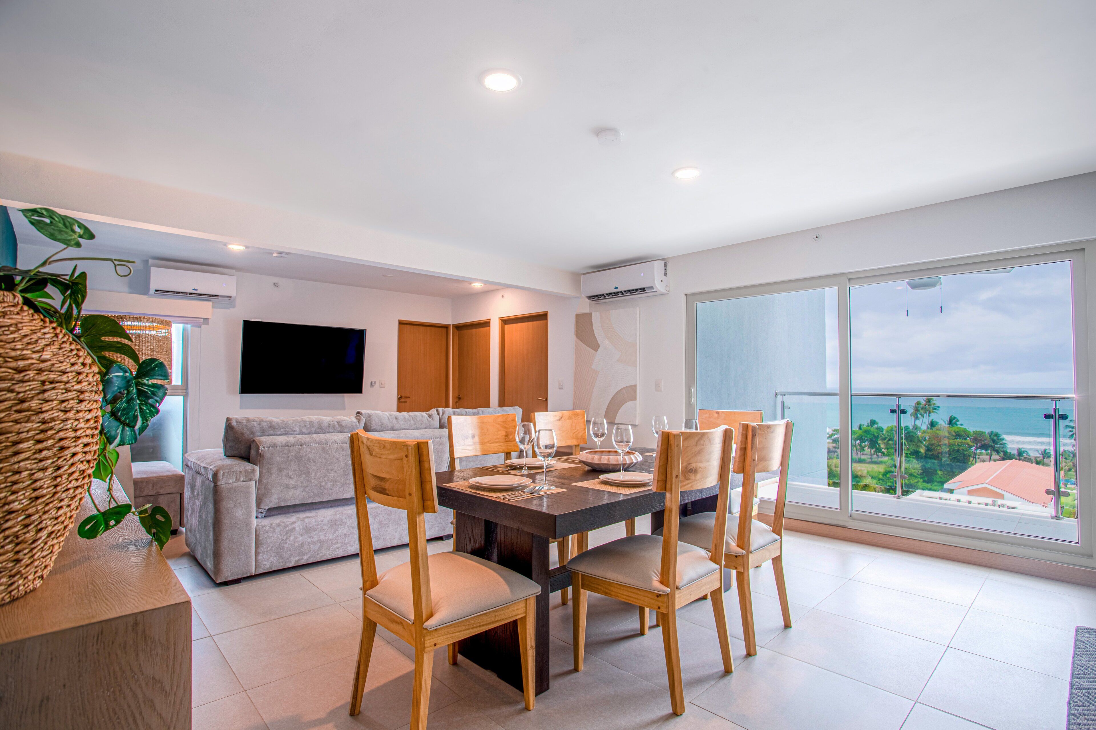 Condo, Multiple Beds, Balcony, Mountain View (Viva Jaco Viva Jaco 11-02B) | Dining