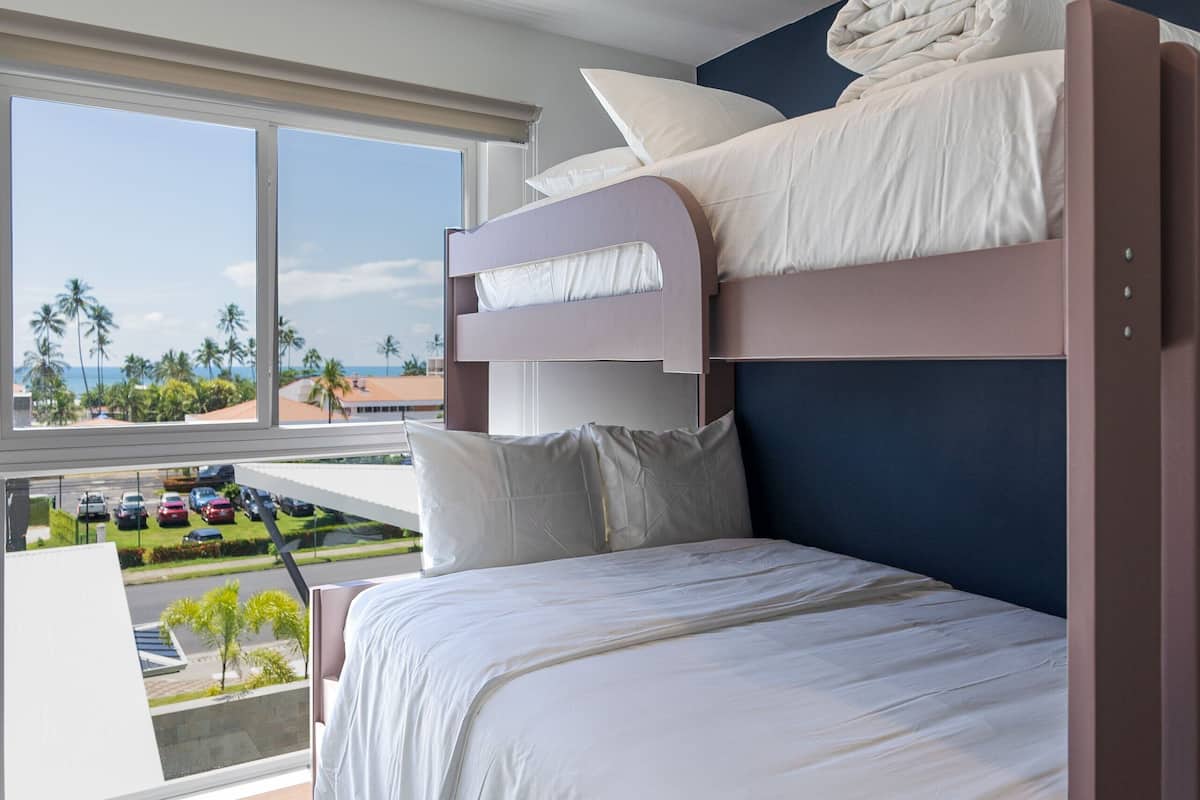 3 bedrooms, individually decorated, individually furnished