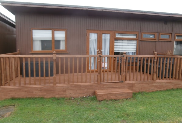 Chalet | Exterior - Lovely 2-bed Chalet in Mablethorpe (Mablethorpe)