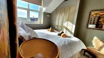 2 chambres, fer et planche Ă  repasser, accĂšs Internet, draps fournis