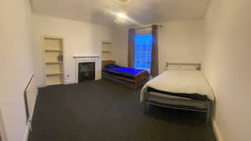 Asrama Umum, 1 kamar tidur, teras, pemandangan kota | 1 kamar tidur