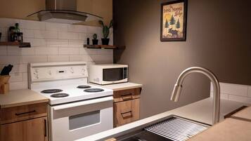 Apartment, 2 Bedrooms | Interior
