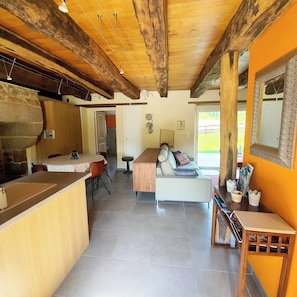 Interior - Stone house on a country estate! (Guidel)