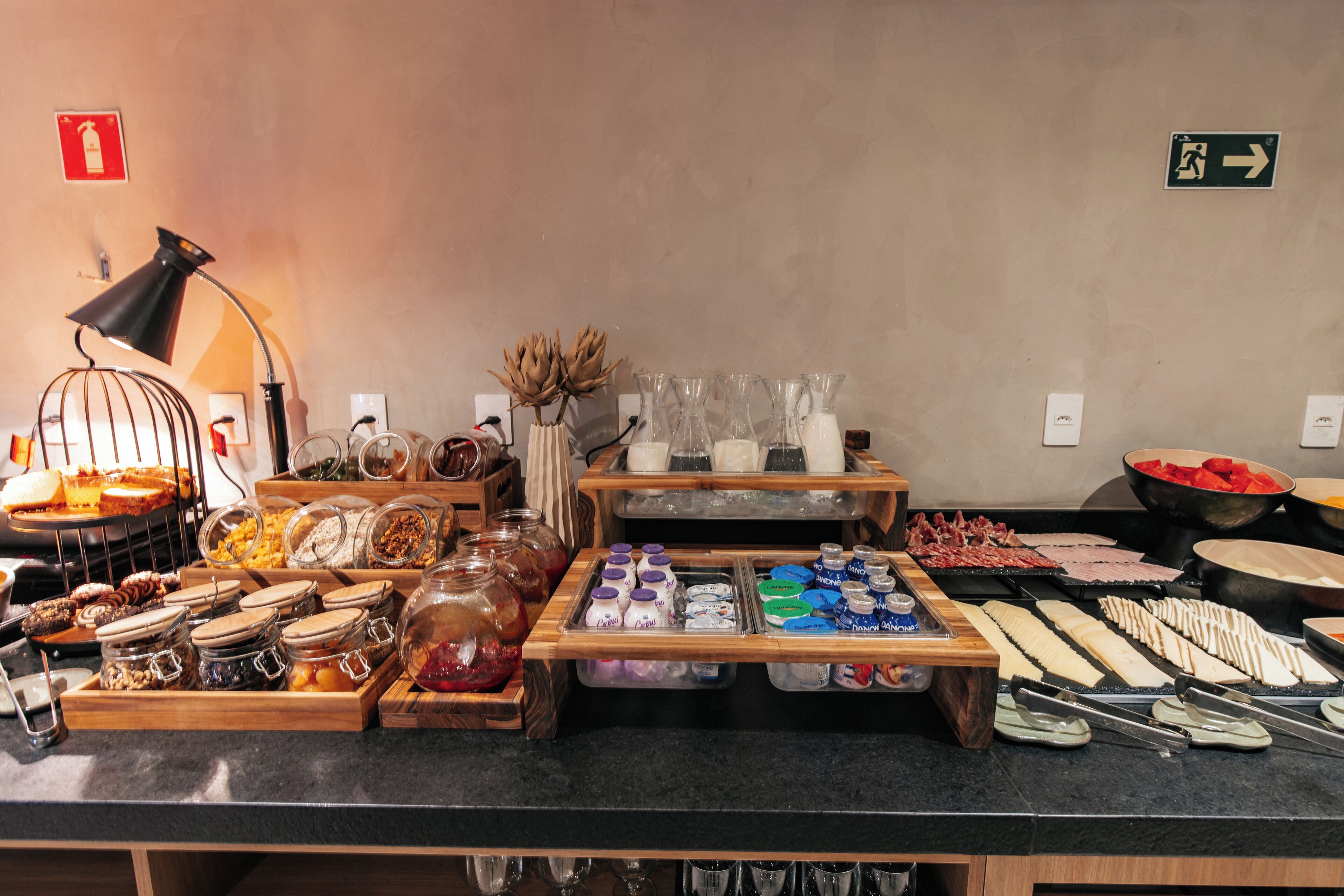 Bữa sáng buffet