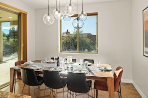 Dining - Stylish West Sedona Oasis. Hot Tub, E-BIKES & Kids Play Area (Sedona)