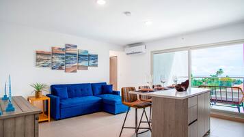 Apartment, Multiple Beds, Balcony (Viva Jaco Viva Jaco 07-02C) | Living area | 42-inch flat-screen TV with digital channels