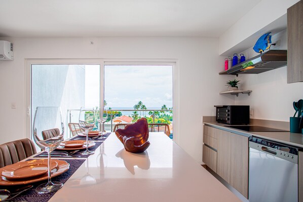 Apartemen, Beberapa Tempat Tidur, balkon (Viva Jaco Viva Jaco 07-02C) | Tempat makan