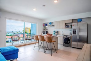 Apartment, Multiple Beds, Balcony (Viva Jaco Viva Jaco 07-02C) | Private kitchen
