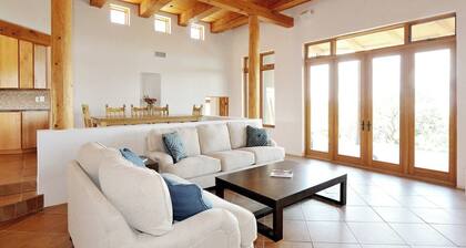 360° View Private Santa Fe Mountain Retreat