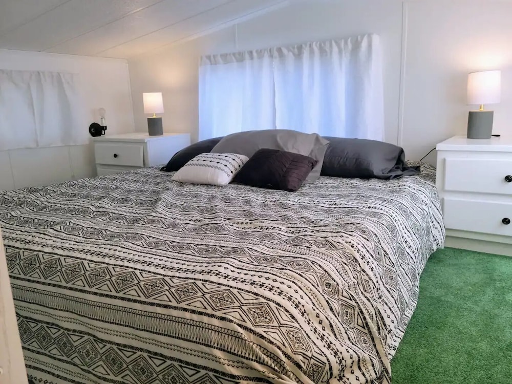 Peaceful Pastures Holmes County Vrbo