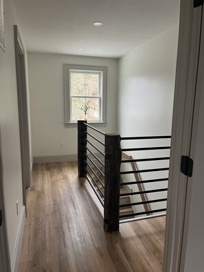 Interior - Charming 3-bedroom recently renovated 140 years old farmhouse in Mantua.  (Mantua)