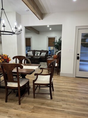 Dining - Charming 3-bedroom recently renovated 140 years old farmhouse in Mantua.  (Mantua)