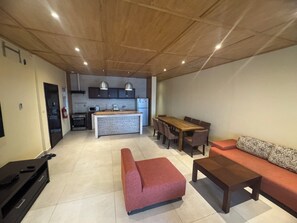 Comfort Apartment, Ocean View | 1 bedroom, iron/ironing board, free WiFi