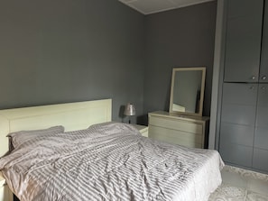 Comfort appartement | Een strijkplank/strijkijzer, gratis wifi