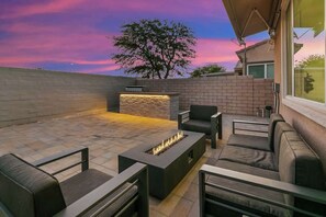 Terrace/patio - Lakeside Escape: Game Room W/ AC (Indio)