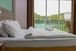 1 chambre, fer et planche à repasser, Wi-Fi, draps fournis