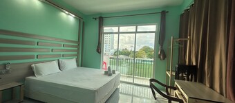 Paradise peak -Deluxe double room