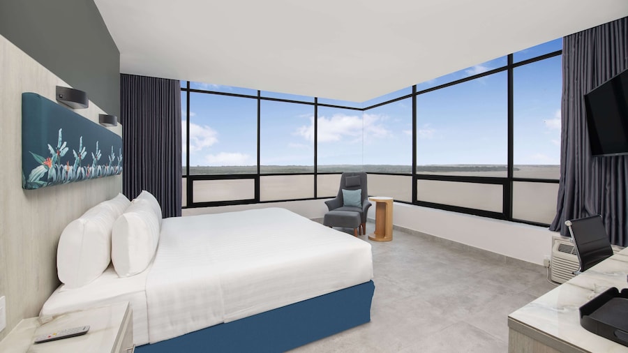 Doubletree By Hilton Guayaquil