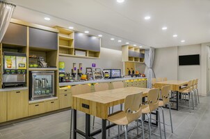 Desayuno buffet incluido todos los días