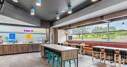 Tru By Hilton Kansas City Airport