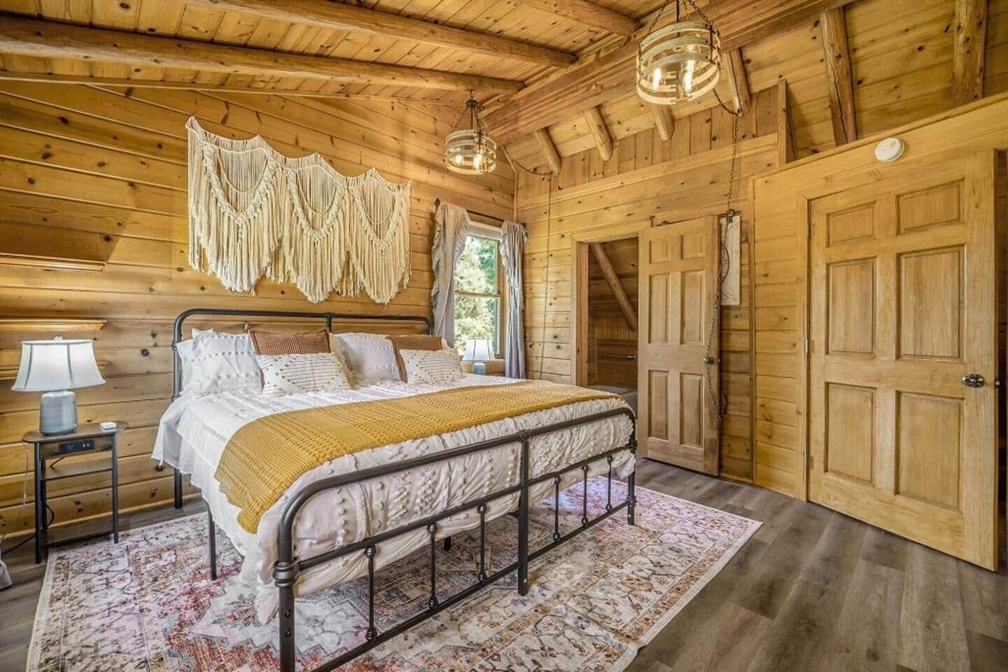 3 soverom, reiseseng for barn, wi-fi og sengetøy