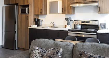 Loft 307 | Rooftop | Downtown