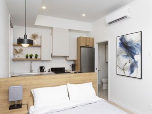 1 室のベッドルーム、WiFi (無料)、ベッドシーツ