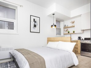 1 bedroom, free WiFi, bed sheets - Loft 206 | Rooftop | Downtown (Rimouski)