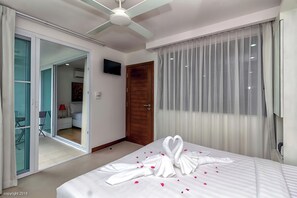 2 bedrooms, WiFi, bed sheets